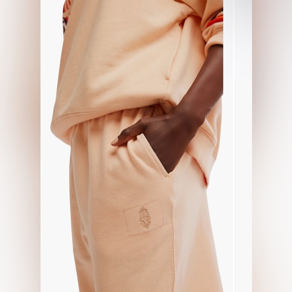 FP Movement All Star Oversize Graphic Sweatpants - Picture 4 of 4